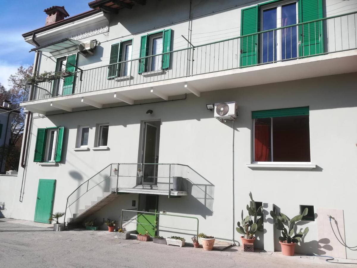Gorizia Vacanze Appartamento In Villa Con Parcheggio Екстер'єр фото